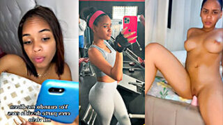 María Angelica haciendose una rica paja con un consolador